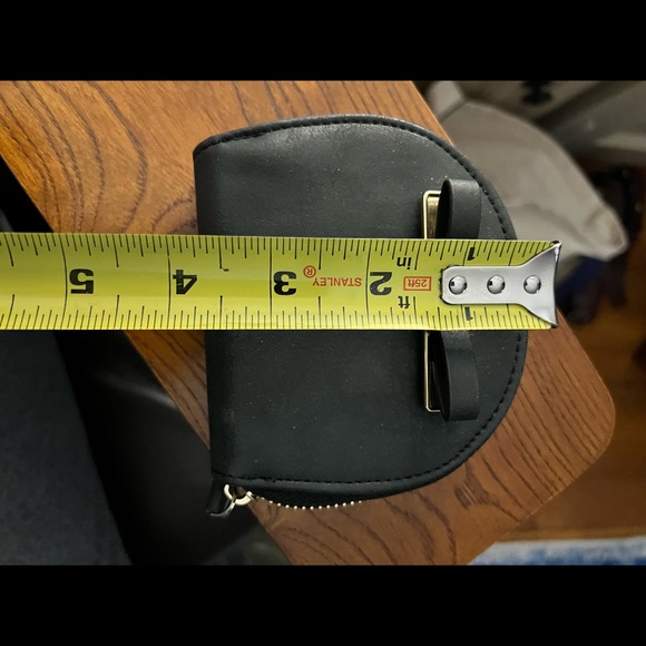 Adorable coin purse with decorative bow.  New. Never used. - Picture 5 of 6